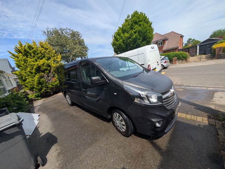 Vauxhall, VIVARO, Panel Van, 2015, Manual, 1598 (cc)