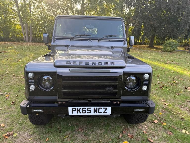 2015 Land Rover Defender XS Utility Wagon TDCi [2.2] PANEL VAN Diesel Manual