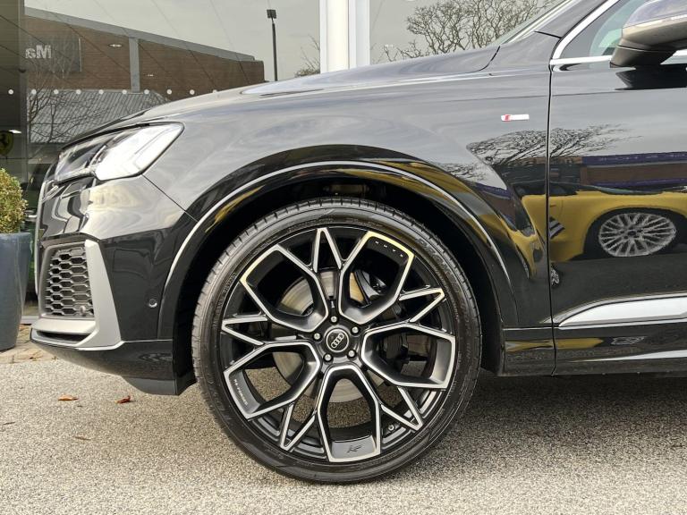 2024 Audi Q7 3.0 TFSI V6 55 Black Edition SUV 5dr Petrol Tiptronic quattro Euro 6 (s/s)  ESTATE P...