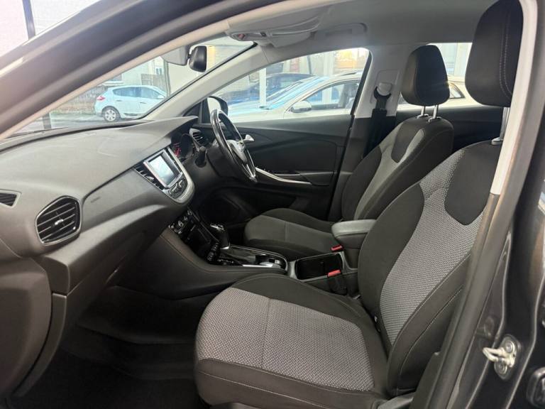 2018 Vauxhall Grandland X 1.5 Turbo D BlueInjection SE SUV 5dr Diesel Auto 8Spd Euro 6 (s/s) (130...