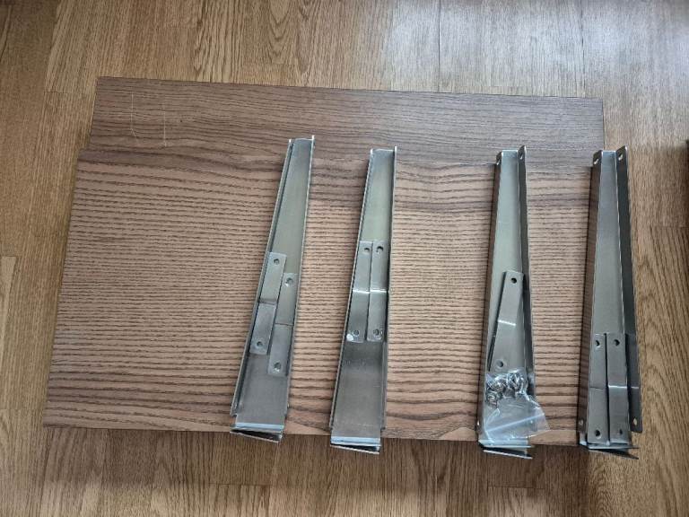 IKEA Kungsfors shelves x 4