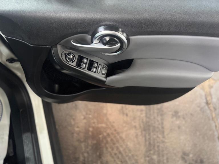 2017 Fiat 500X 1.4 MultiAir Pop Star SUV 5dr Petrol DCT Euro 6 (s/s) (140 ps) HATCHBACK Petrol Au...