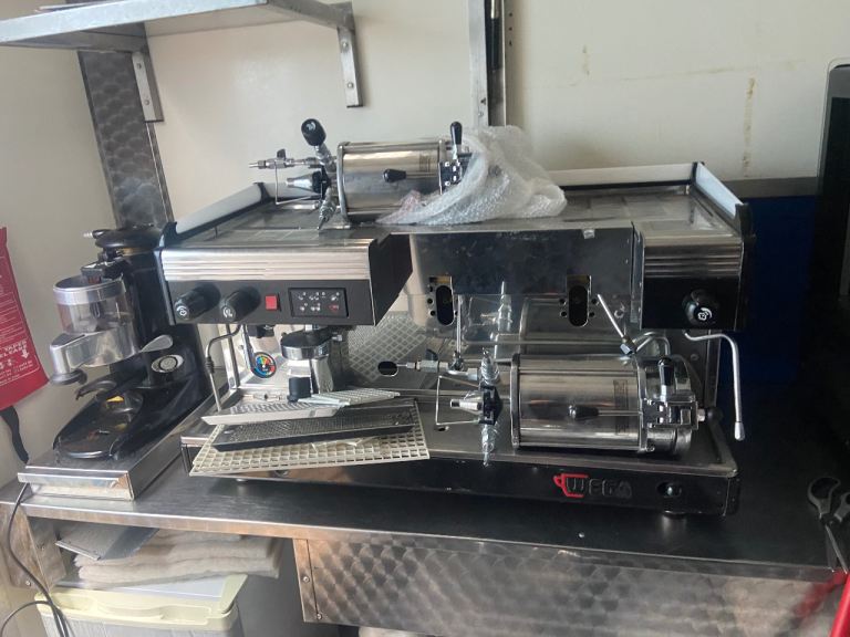 WEGA Coffee machine and coffee grinder