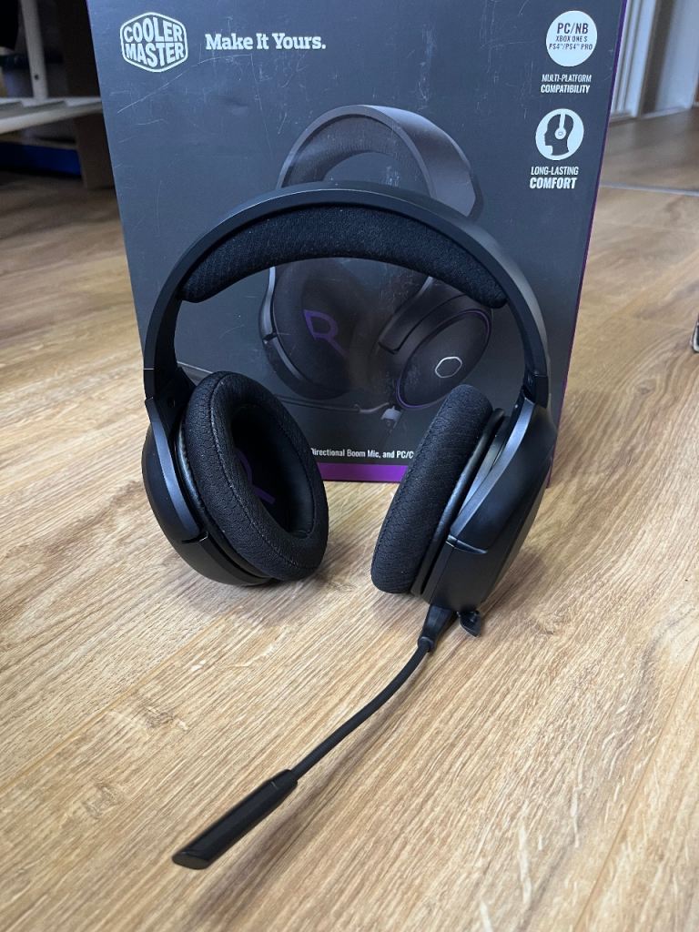 Cooler Master MH630 Gaming Headset with 2.0 Hi-Fi Stereo