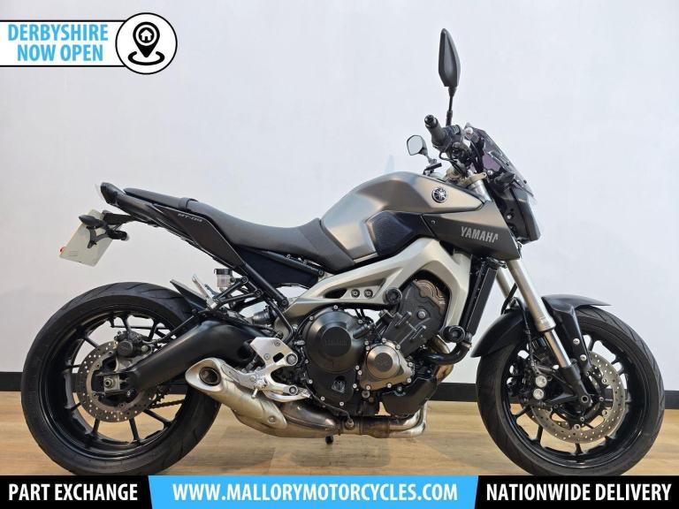 Yamaha MT-09 Grey 2013 - Low Mileage, Crash Bungs, Radiator Guard, Tail Tidy