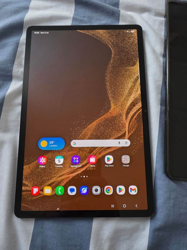Samsung galaxy tab S8  plus 5G
