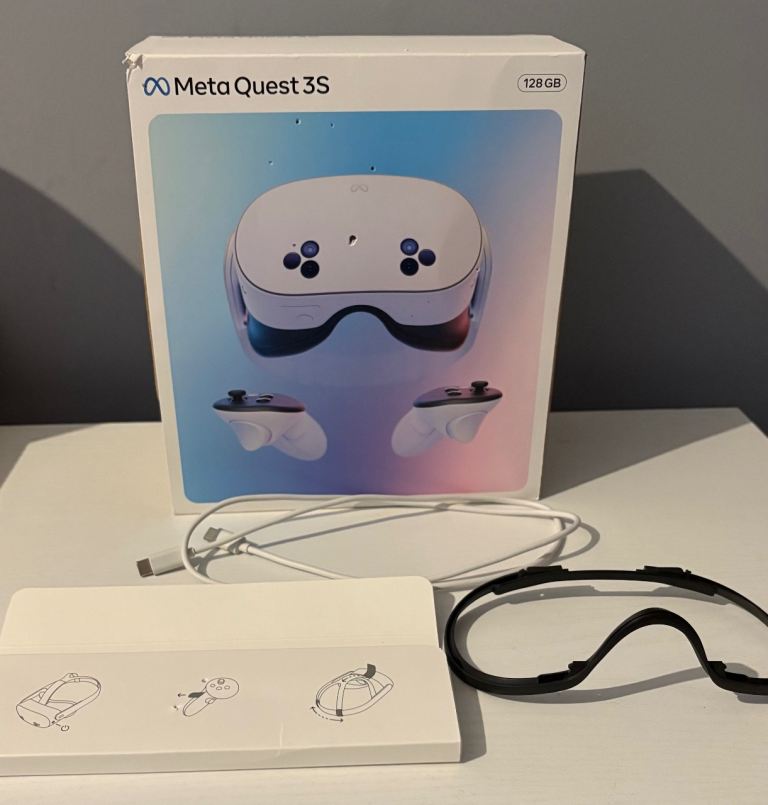 Meta Quest 3S 128GB VR Headset – Fully Working – Boxed