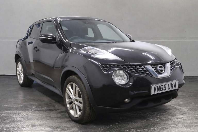 2015 Nissan Juke 1.2 DiG-T N-Connecta 5dr HATCHBACK PETROL Manual