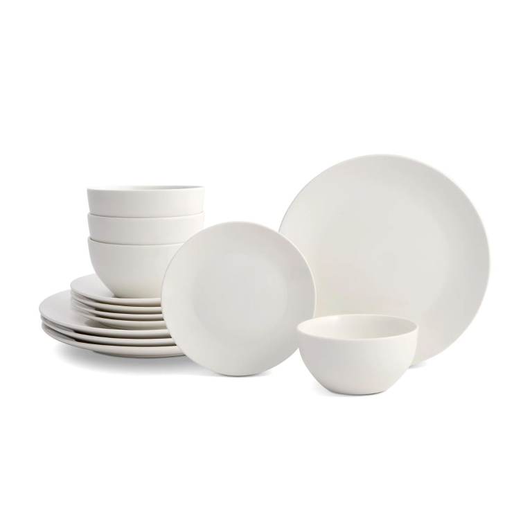 New in Box 24 Piece Oven Safe White Porcelain Dinner Plates Bowls Set 8 Place Dishwasher Microwave