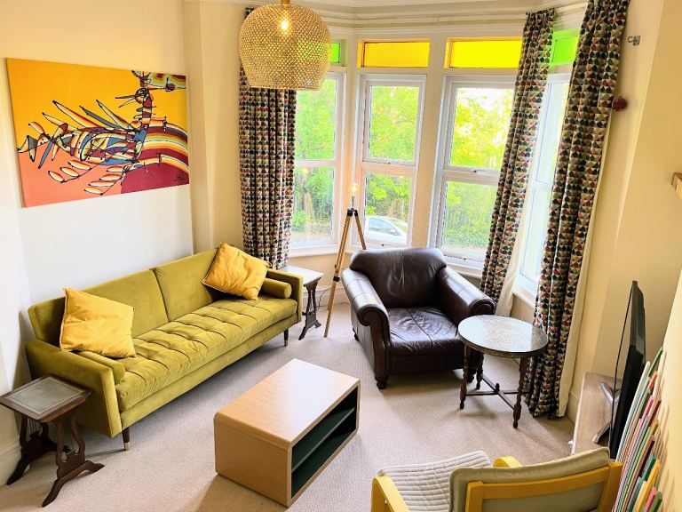 Spacious One Bedroom Flat in St. Andrews