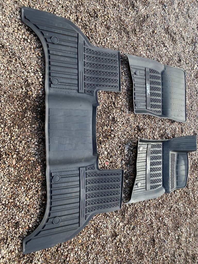  New Defender car mats