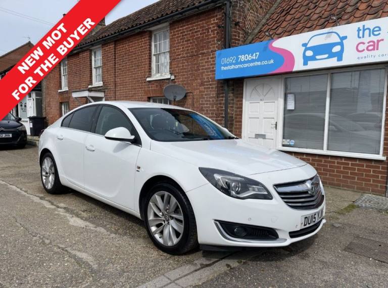 2015 Vauxhall Insignia 1.8 16V SRi Hatchback 5dr Petrol Manual Euro 5 (140 ps) Hatchback Petrol M...