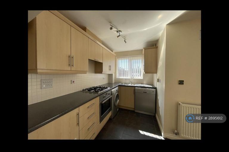 4 bedroom house in Templar Drive, Nuneaton, CV10 (4 bed) (#2895612)