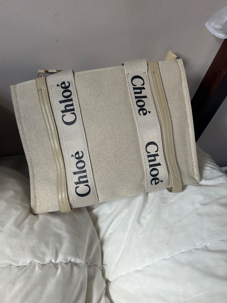 Chloé Woody Medium Canvas Tote Bag - Beige/Tan