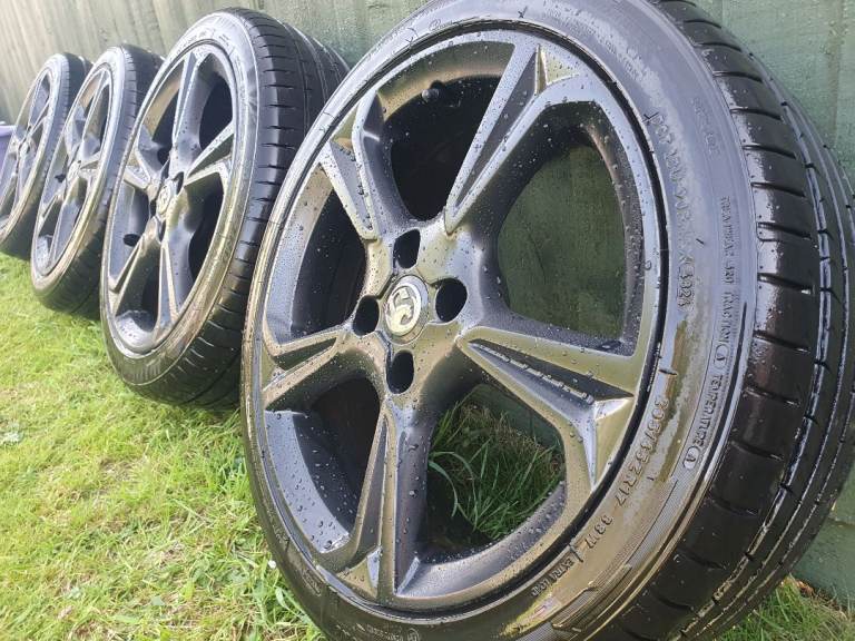 17"VAUXHALL CORSA F (2019-2025) ALLOY WHEELS in very good condition including tyres. Read ad!!