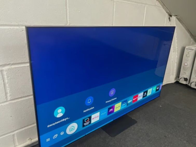 Samsung 55” Smart Tv 
