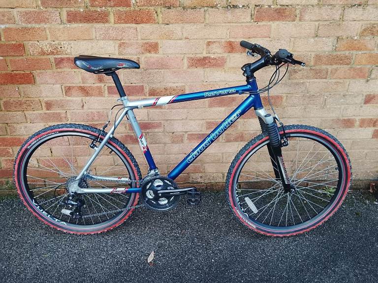 CLAUD BUTLER RAVANNA Retro Mountain Bike. Very Little Use.