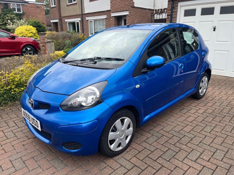 Toyota, AYGO, Hatchback, 2009, Semi-Auto, 998 (cc), 5 doors