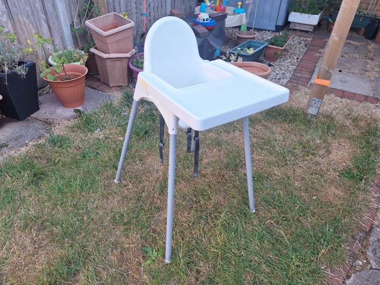 IKEA ANTILOP High Chair with Tray – Excellent Condition