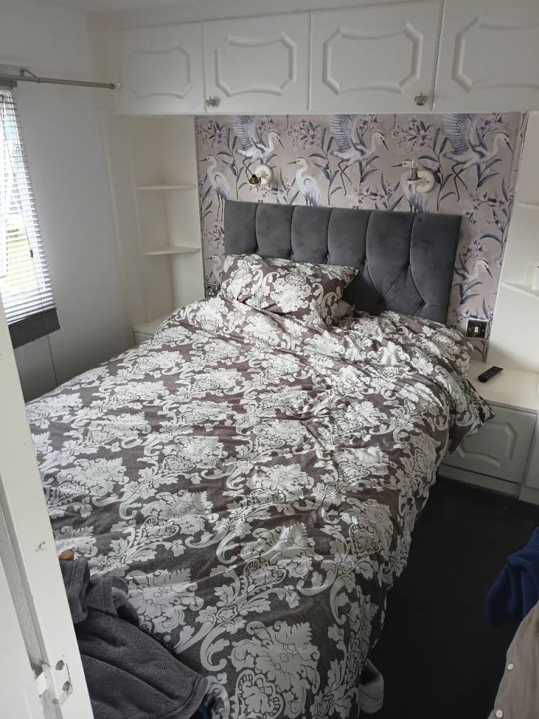 2 bed caravan