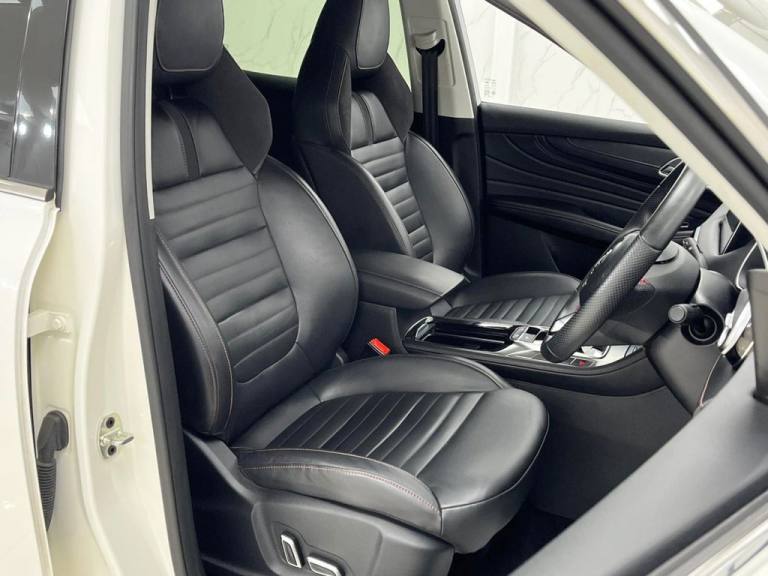 2024 MG MG HS 1.5 T-GDI 16.6kWh Trophy SUV 5dr Petrol Plug-in Hybrid Auto Euro 6 (s/s) (2 ESTATE ...