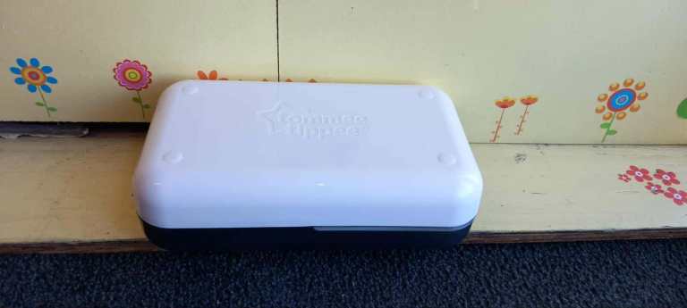Tommee Tippee express and go storage case