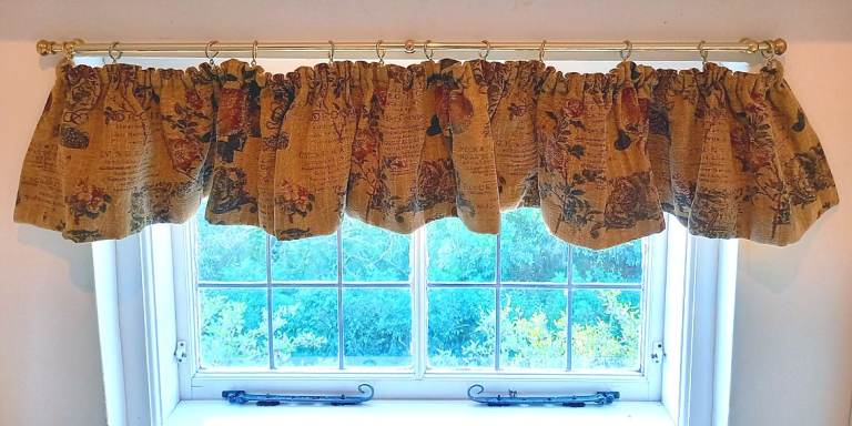 John Lewis Villa Nova Priory Gold Tapestry Pelmet Valance Frill 125cm x 27cm