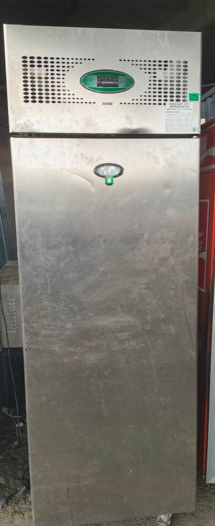 Foster Fridge 