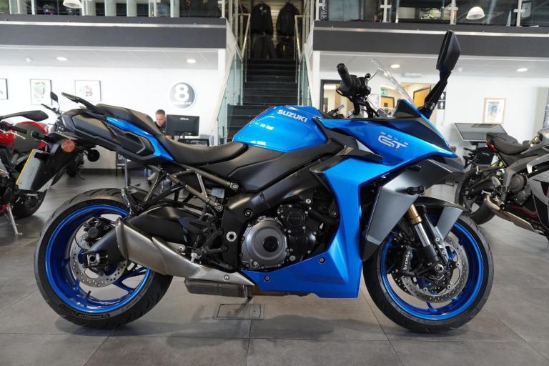 Suzuki GSX-S1000 GT, 2023, Blue with just 11589miles Only £7995. 