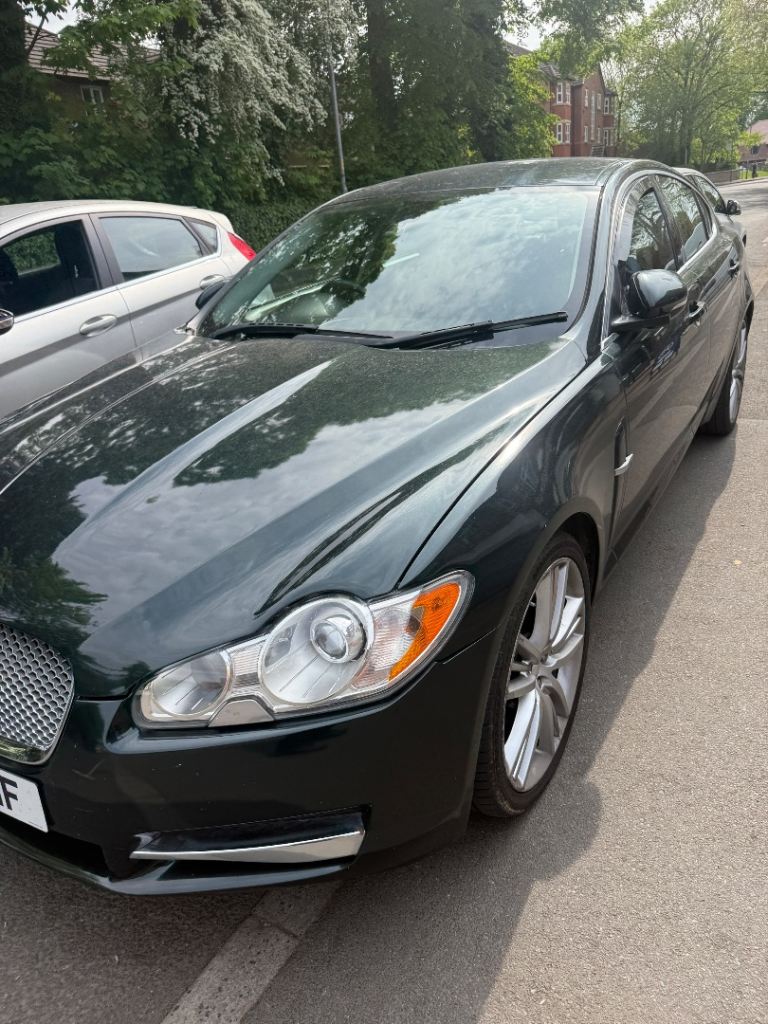 Jaguar XF portfolio 