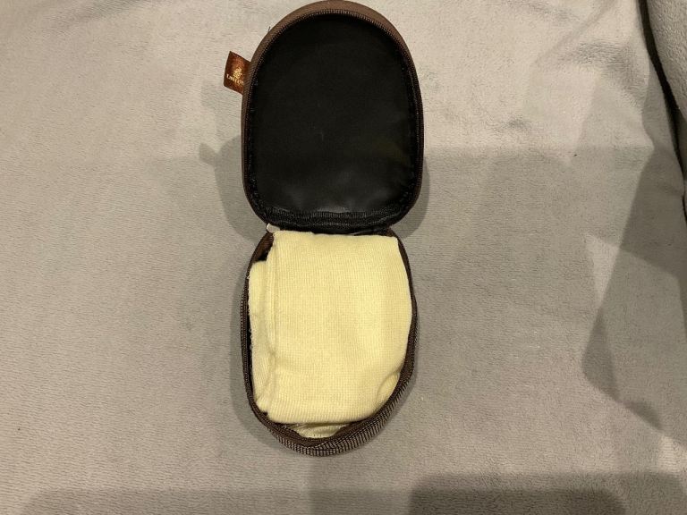 Emirates overnight amenity kit