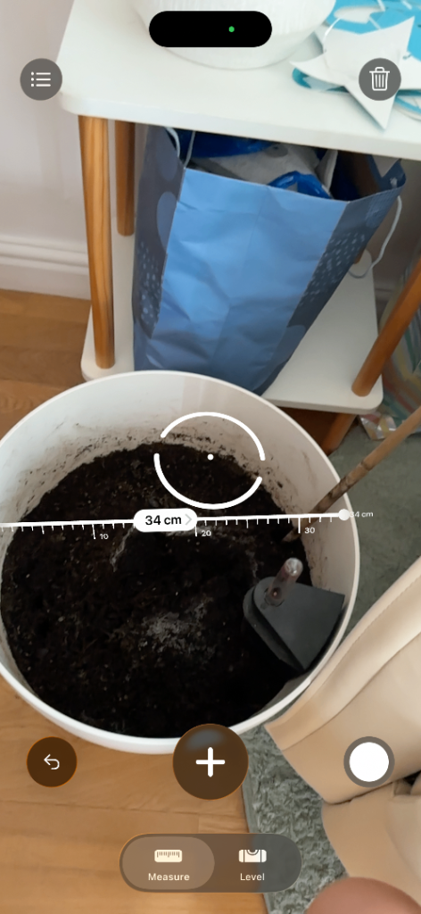 Lechuza self watering pot 
