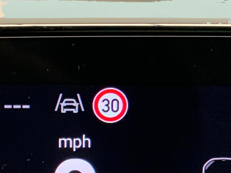 2025 Volkswagen ID.5 Pro 77kWh Match SUV 5dr Electric Auto (286 ps) - LED - REVERSE CAM - HEATED ...