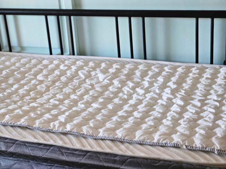  IKEA DAY BED / SOFA BED FRAME 