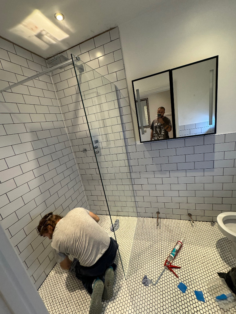 Local plumber with Experience.