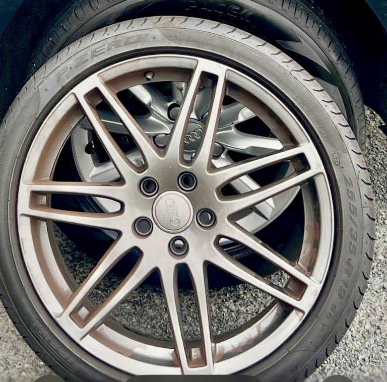 Audi Le Mans 19 alloys wheels Pirelli tyres