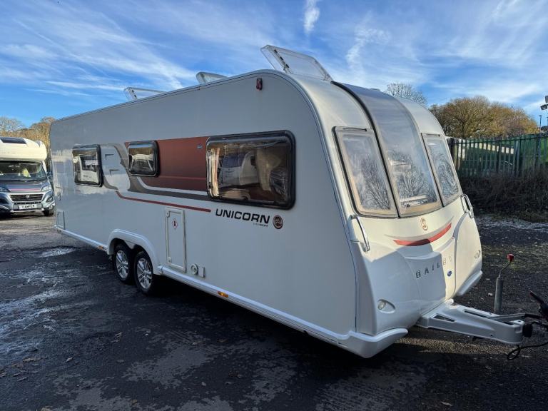 ⭐️ 2016/17 BAILEY UNICORN CARTEGENA ⭐️4 BERTH TWIN AXLE TOURING CARAVAN ⭐️ ALDE 