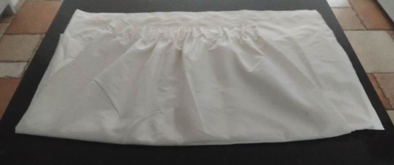 2 Pair Curtina Fully Lined Curtains, Almost New