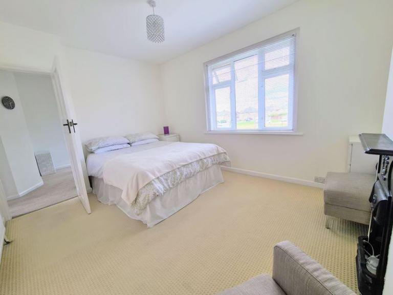 Beautiful couple rooms in Tottenham Hale✅✅