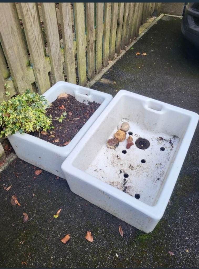 Belfast Sink Garden Planters/Pots/Troughs