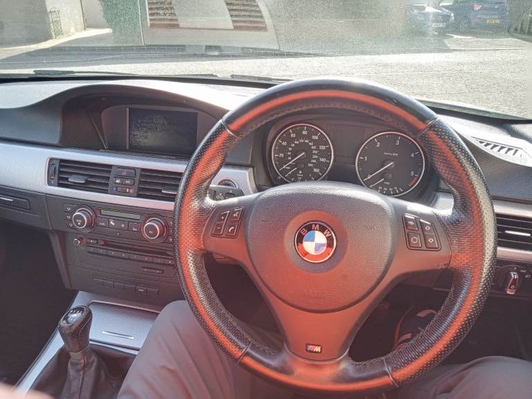 BMW, 3 SERIES, Saloon, 2010, Manual, 1995 (cc), 4 doors