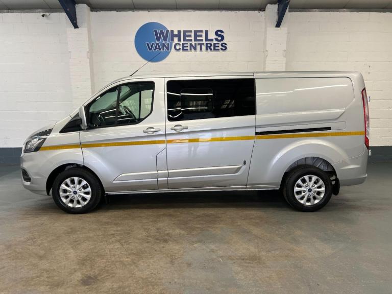2022 Ford Transit Custom 2.0 EcoBlue 130ps Low Roof D/Cab Limited Van PANEL VAN DIESEL Manual