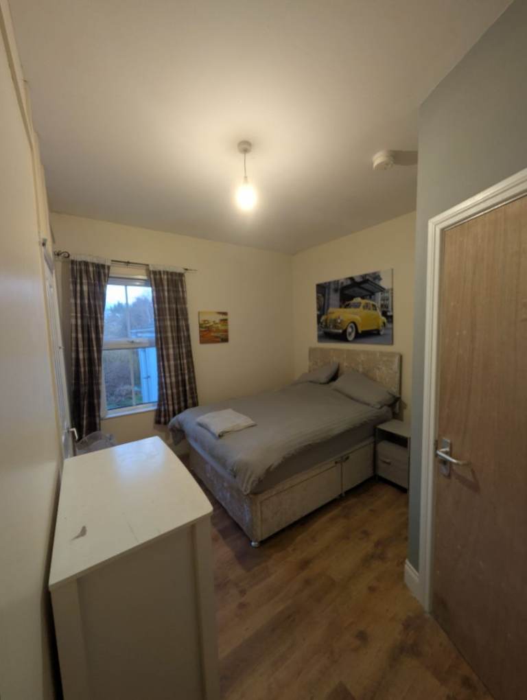 Double Rooms to let in 4 bedroom HMO