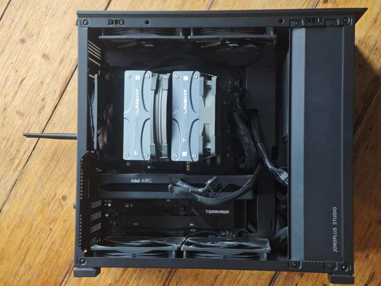 PC — i5-13600KF, Intel B580 GPU, 32GB CL30 DDR5, Z690 MSI Tomahawk WiFI