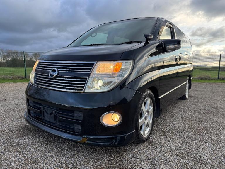 2007 Nissan Elgrand 3.5 HIGHWAY STAR AUTOMATIC * 8 SEATER * TWIN POWER DOORS * FULL BLACK  Petrol...