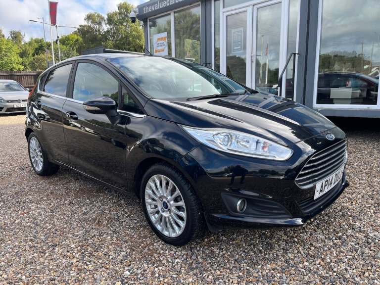 2014 Ford Fiesta 1.0T EcoBoost Titanium Euro 5 (s/s) 5dr HATCHBACK Petrol Manual