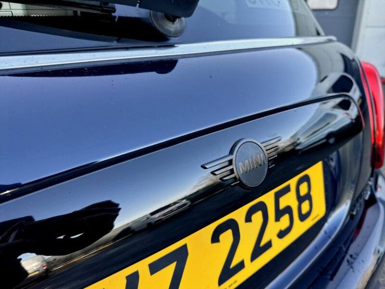 2021 MINI Hatch 135kW Cooper S Level 3 33kWh 3dr Auto HATCHBACK ELECTRIC Automatic