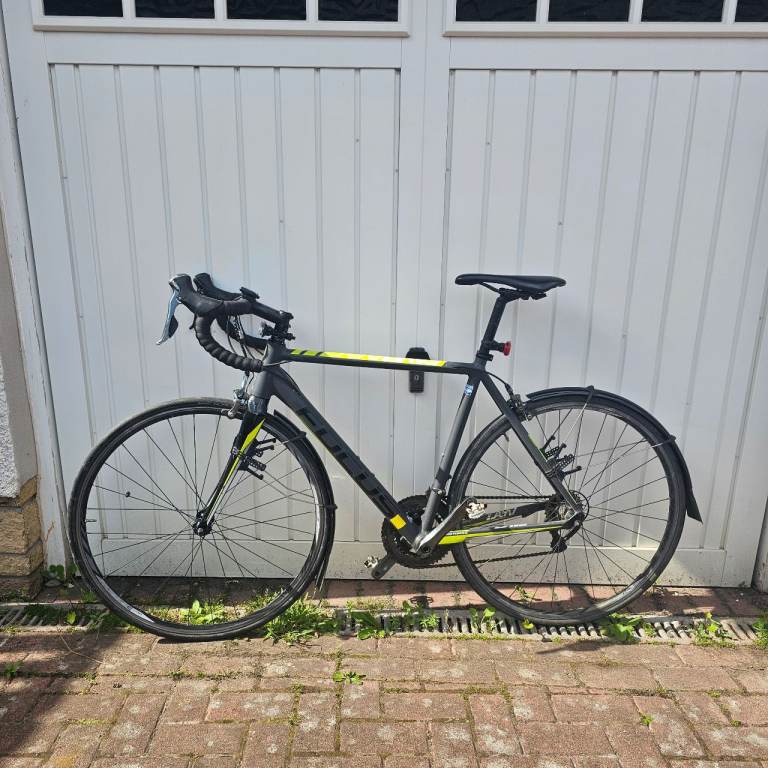 Focus Cayo Road Bike Size M