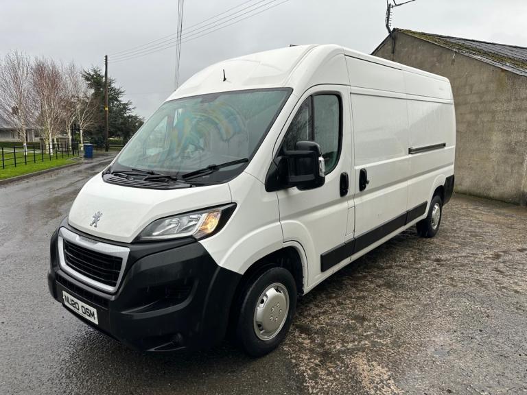 PEUGEOT BOXER 2.2 BlueHDi 335 S 2020
