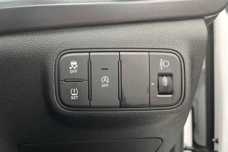 2025 Hyundai i20 1.0T GDi Advance [Nav] 5dr HATCHBACK PETROL Manual